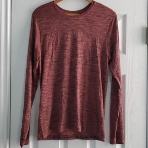 Lululemon Long Sleeve Breathable Long Sleeve